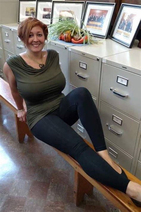 big boobs amateur mom